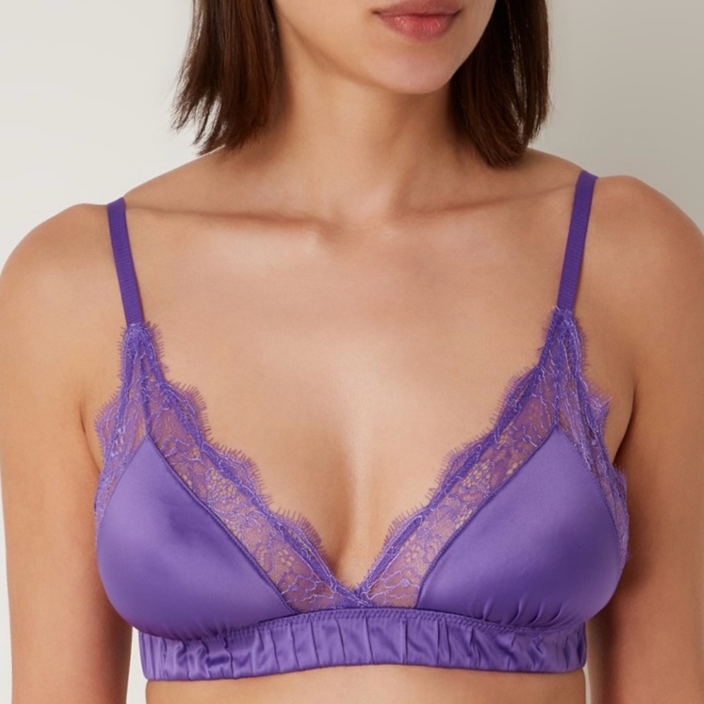 Elegant Purple Lace Trim Bra